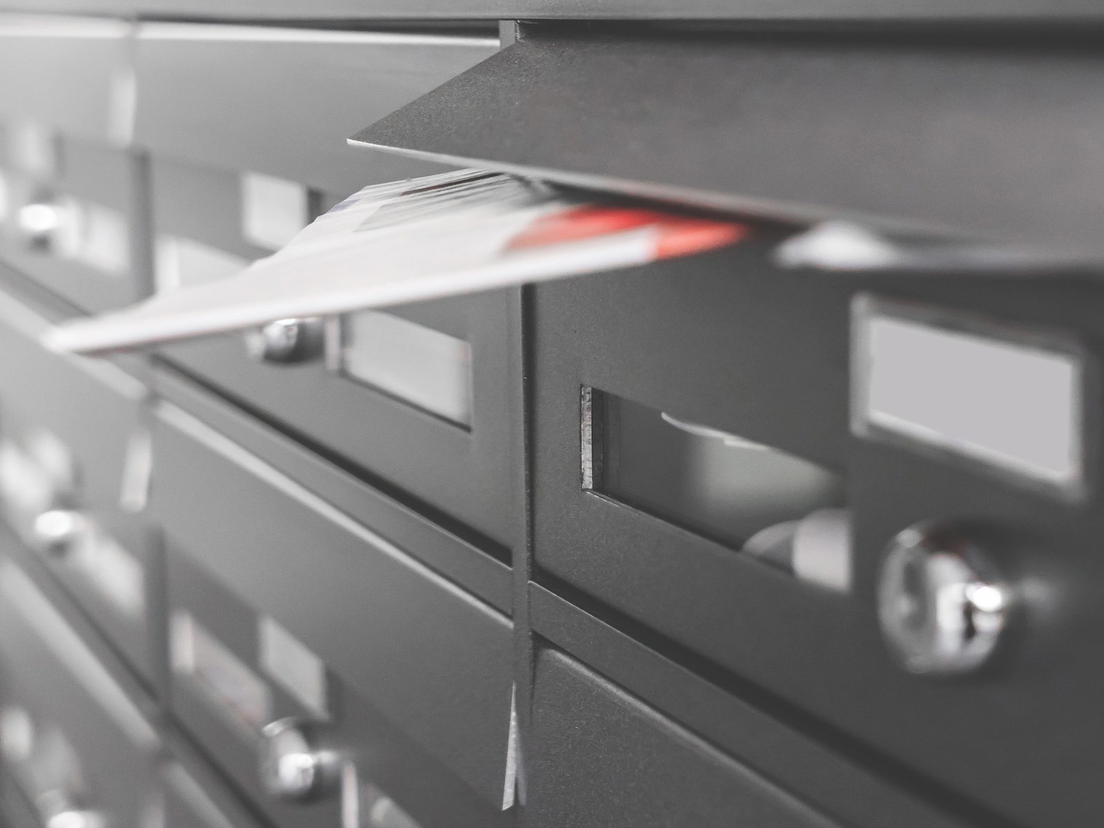 Do Direct Mailers Really Work? Let's Look at the Research