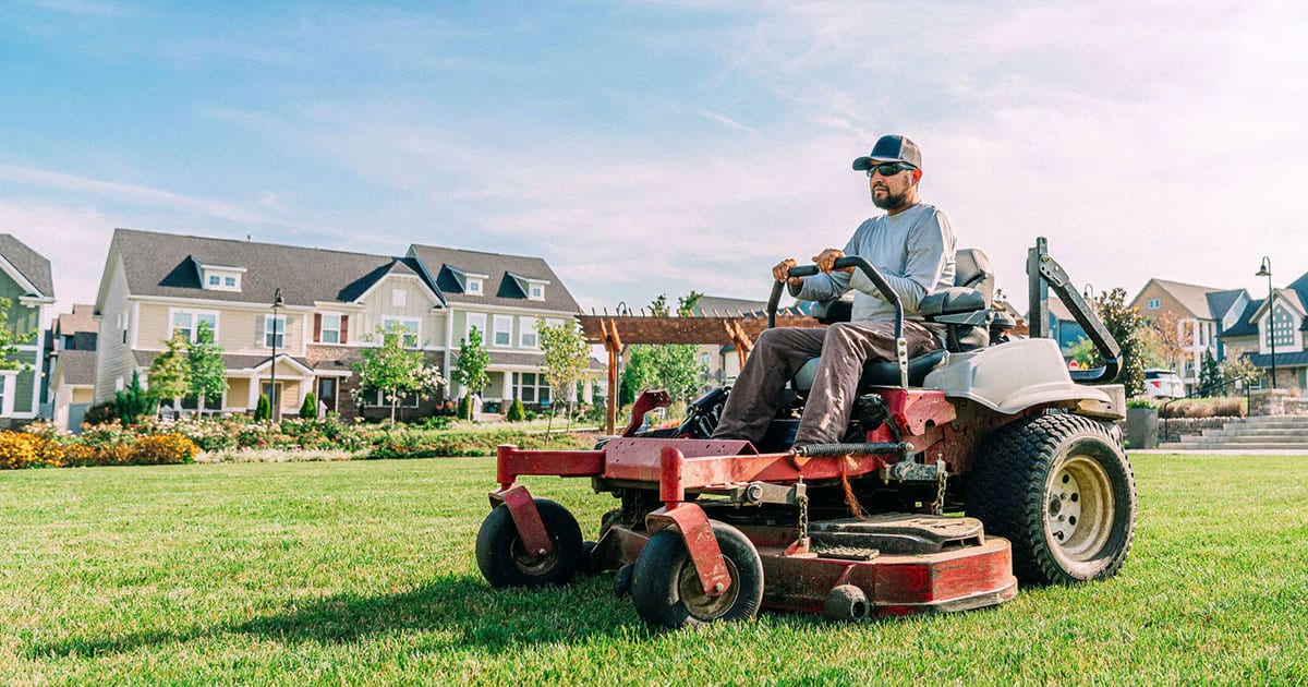 How Lawn Care & Landscaping Businesses Should Use Their Customer List This Fall